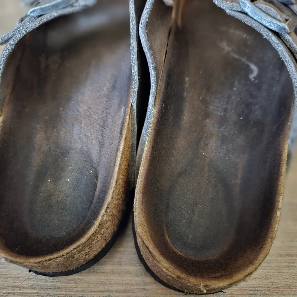 Birkenstock gray brown leather slippers slides sandals - Picture 4 of 16